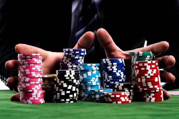 cách chơi poker trực tuyến đổi thưởng